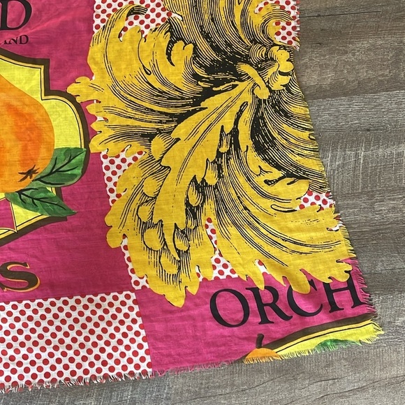 Echo Vintage Farm Orchard Produce Pear Bushel Pink Raw Edge Square Scarf - Picture 4 of 13